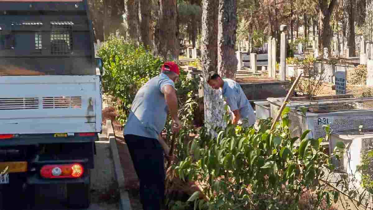 Efeler Belediyesinden Tellidede Mezarlığı'nda kapsamlı bakım ve onarım çalışması