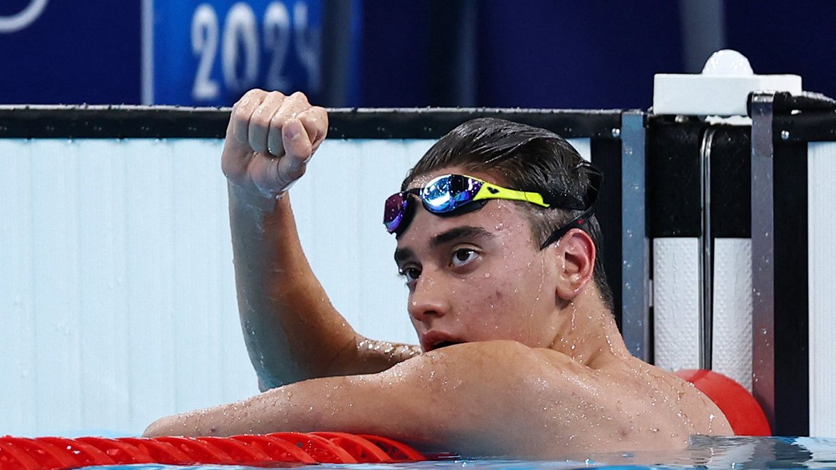 Kuzey Tunçelli'den altın madalya: Dünya Gençler Yüzme Şampiyonası