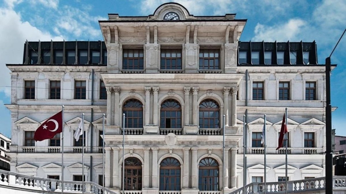 AK Parti'nin Beyoğlu Belediyesi Başkanvekili adayı belli oldu