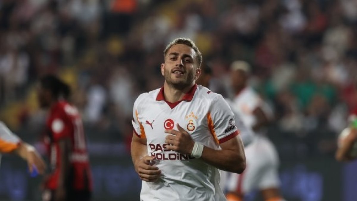 Galatasaray'dan Barış Alper Yılmaz ve "süresiz kadro dışı" açıklaması