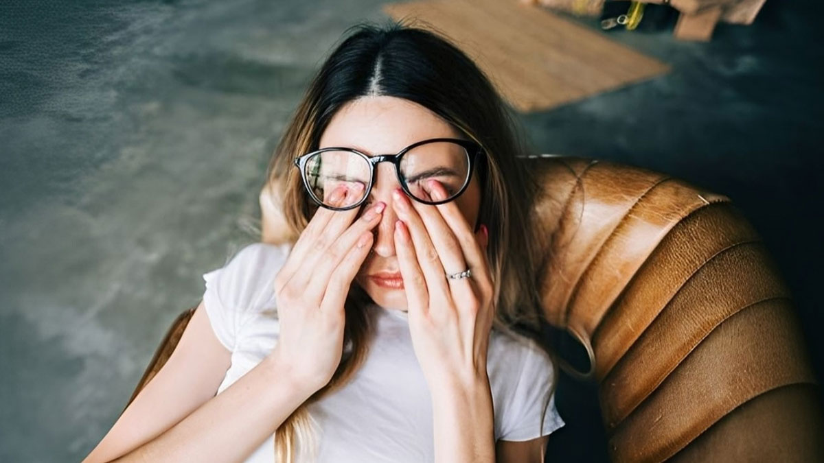 Sıcaktan mı halsizsiniz, yoksa beslenme hatanızdan mı? Nedensiz yorgunluğu hafife almayın