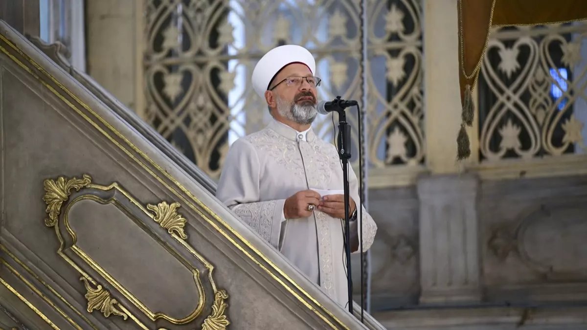 Ali Erbaş ve Diyanet’e “kadınların miras hakkı hutbesi” için suç duyurusu