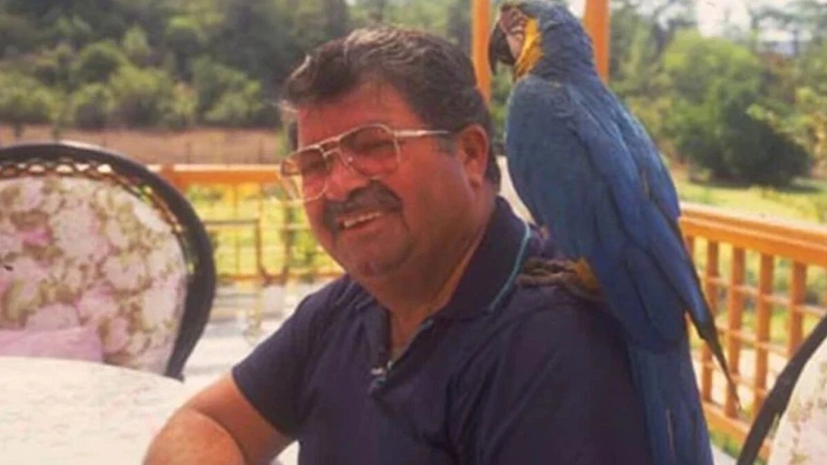 Turgut Özal’ın papağını Cabbar yine çalındı
