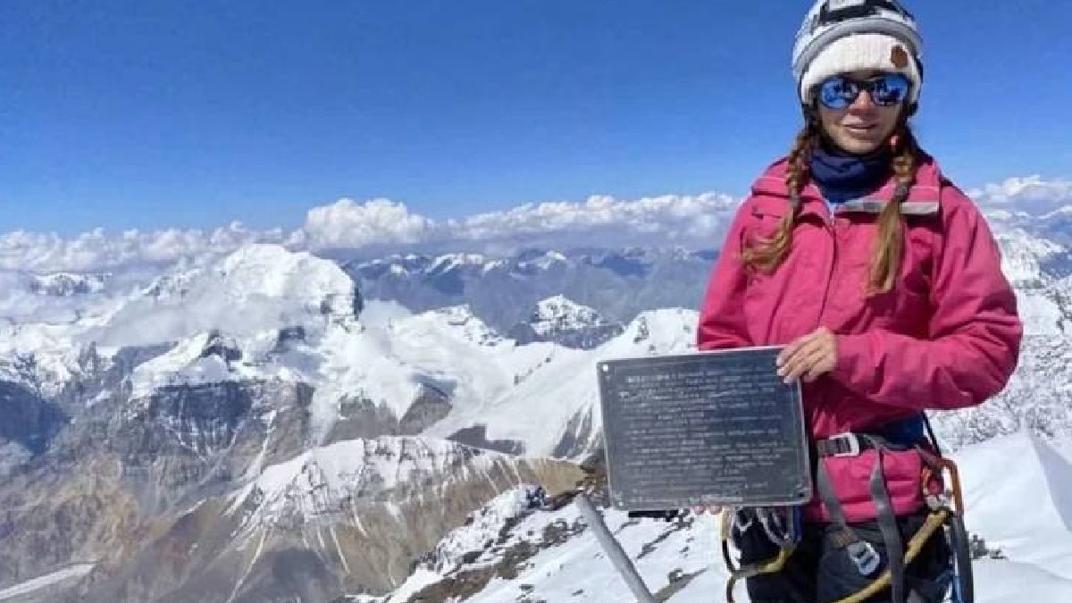 7 bin metrede kaybolan Rus dağcıya ulaşılamadı