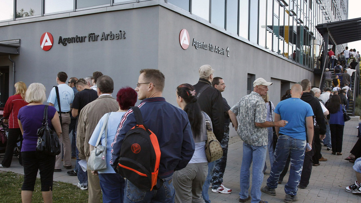 Almanya'da işsiz sayısı üç milyonu aştı
