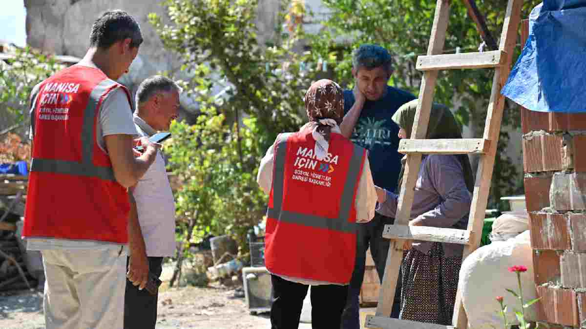 Büyükşehirden deprem mağdurlarına yardım eli