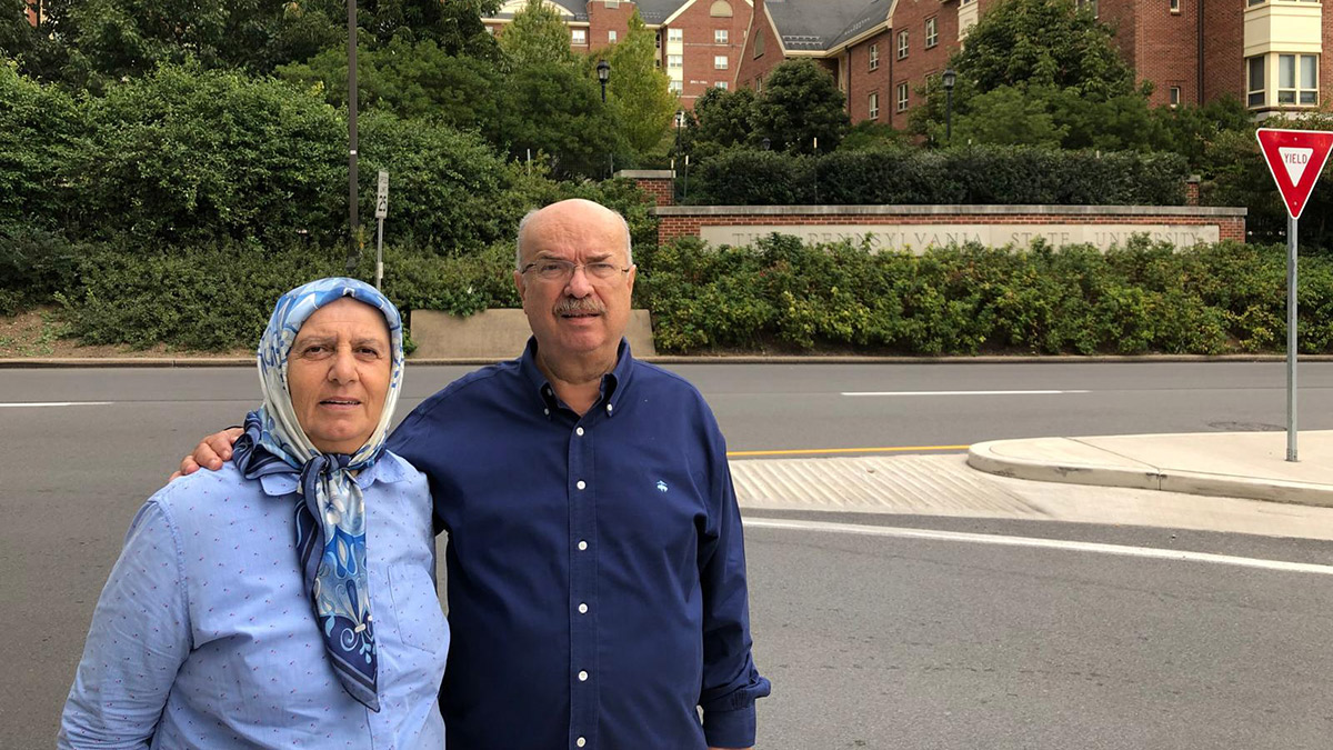 KARAR gazetesinin acı günü: Yazarımız Fehmi Koru’nun eşi Nebahat Hanım vefat etti