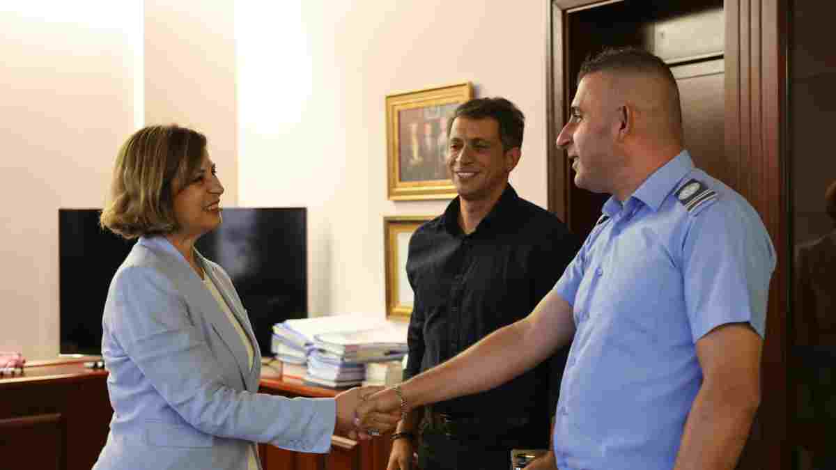 Başkan Ünlüce’den kahraman şoföre teşekkür