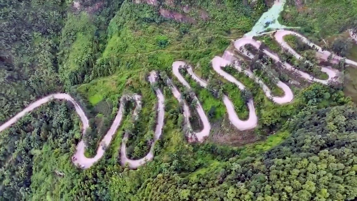 Dön babam dön! 24 Virajlı Yol'da kafa karıştıran seyahat