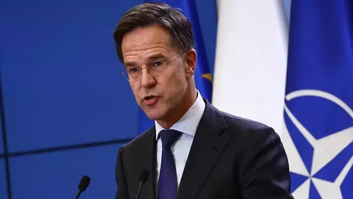 Rutte: Ukrayna'ya kalıcı barış için destek vermeliyiz