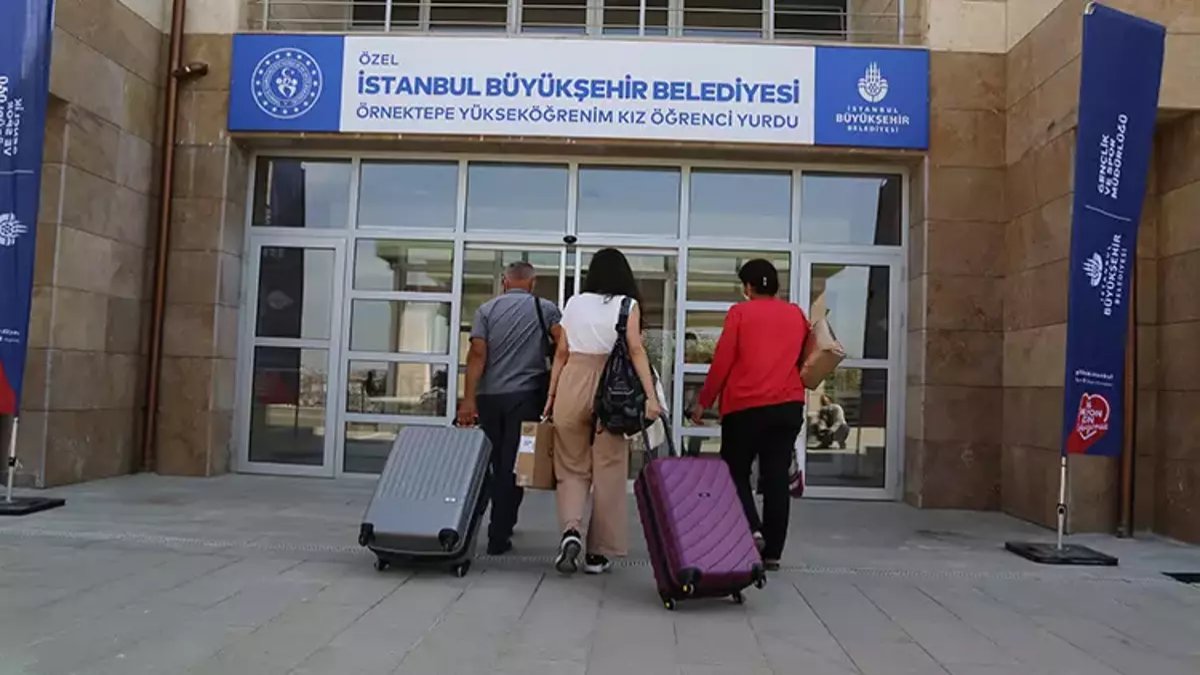 İBB yurt başvurusunu kaçıran öğrencilere son dakika müjdesi: Süre uzatıldı! İşte yeni tarih ve şartlar