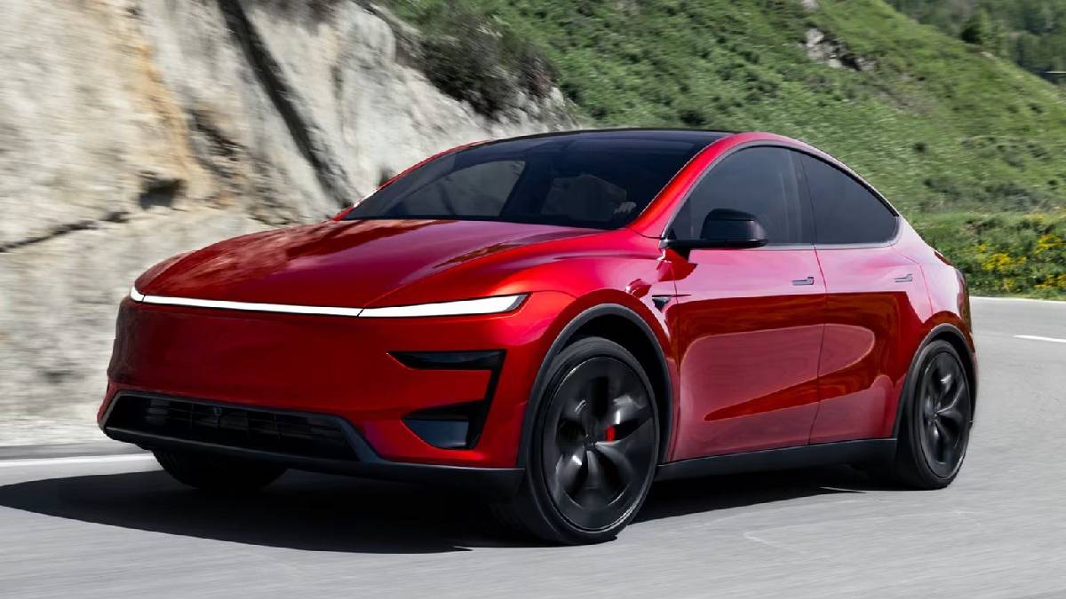 Yeni Tesla Model Y Performance resmen tanıtıldı: Türkiye fiyatını duyan 'Mercedes mi alıyoruz?' dedi