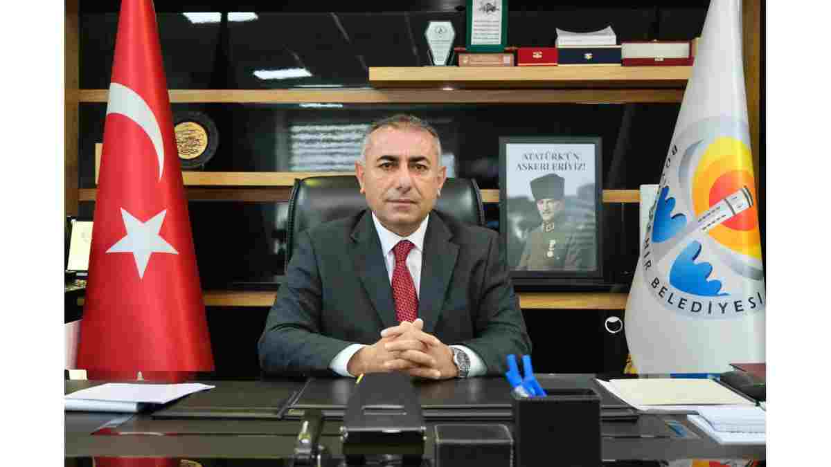 Başkan Vekili Geçer: 30 Ağustos Zaferi dünyayı şaşkına çevirmiş, Türk Milleti’ne bağımsızlığı ve Cumhuriyet’i getirmiştir