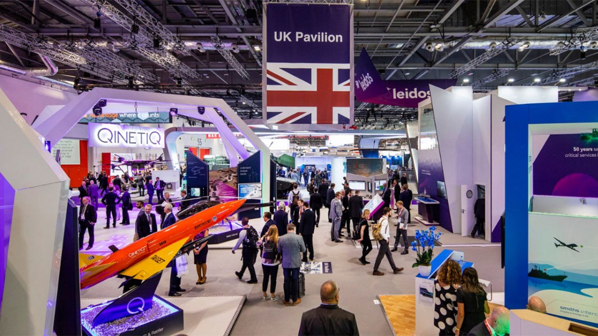 İngiltere, İsrail’in savunma fuarına katılımını yasakladı