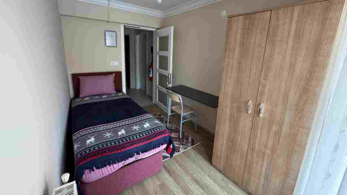 Başkan Yetişkin’den kadınlara güvenli ve uygun fiyatlı konaklama