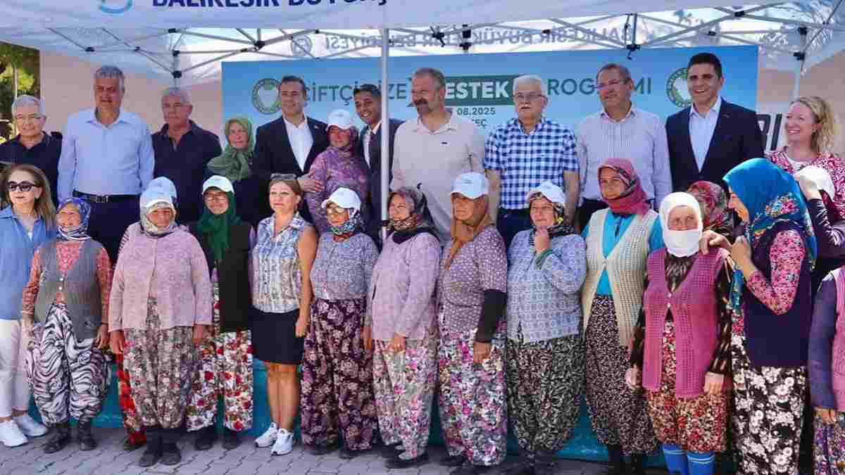 Başkan Ergin, “Çiftçimize Destek Programı” bamya alımı töreninde üreticilerle buluştu
