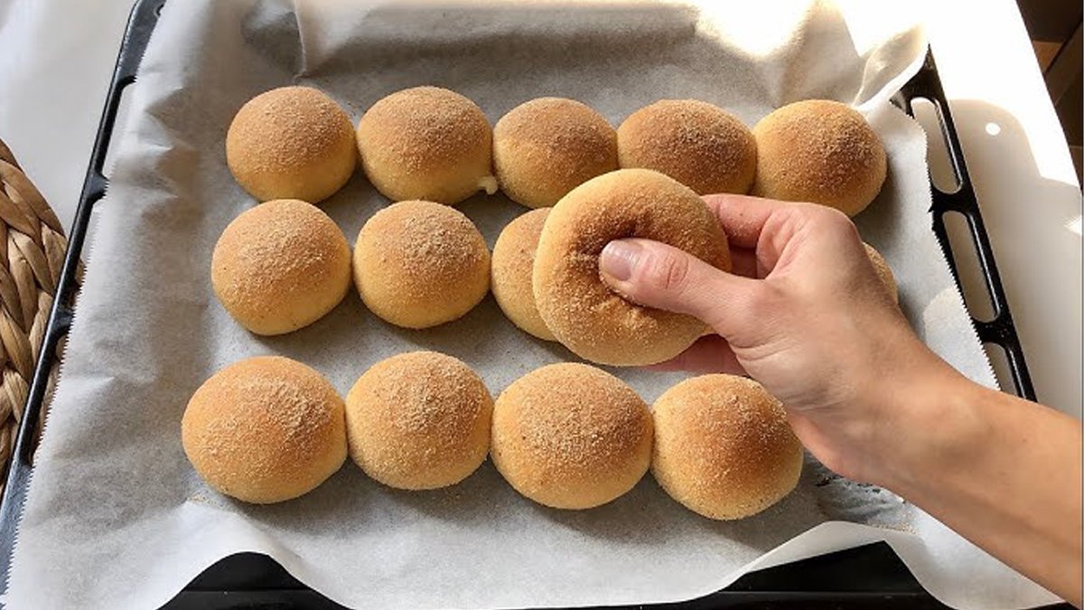 Ani misafirlere, çocukların beslenme çantalarına, kahvaltı sofralarına… 3-2-1 poğaça hayatın her anına lezzet katıyor