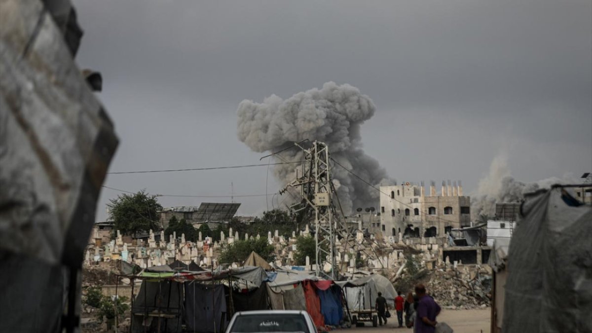 Gazze'de siviller hedef alındı: 61 kişi hayatını kaybetti