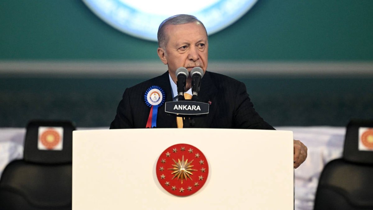 Erdoğan'dan yeni mezun teğmenlere disiplin uyarısı: Rehavetin bedeli ağır olur