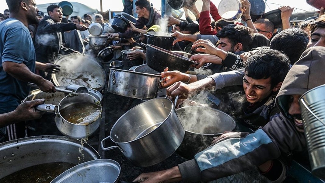 Gazze'de açlıktan ölenlerin sayısı 339'a çıktı