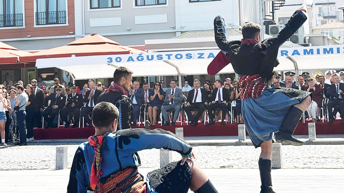 Çanakkale'de zaferin dansı