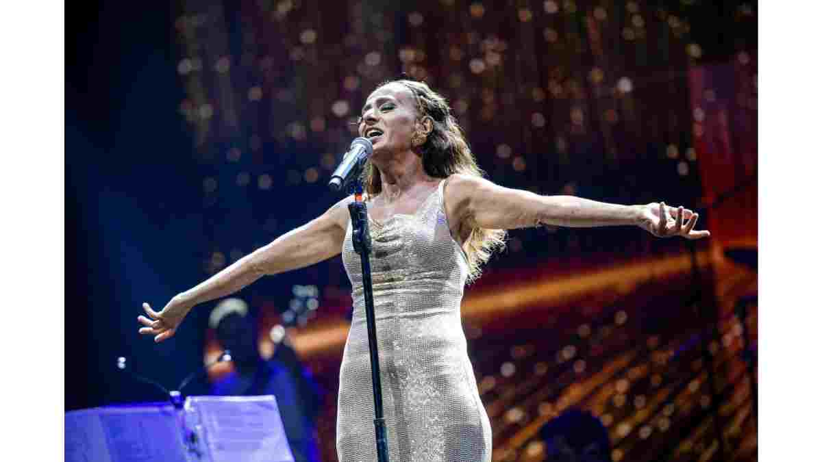 İEF’de Yıldız Tilbe rüzgarı