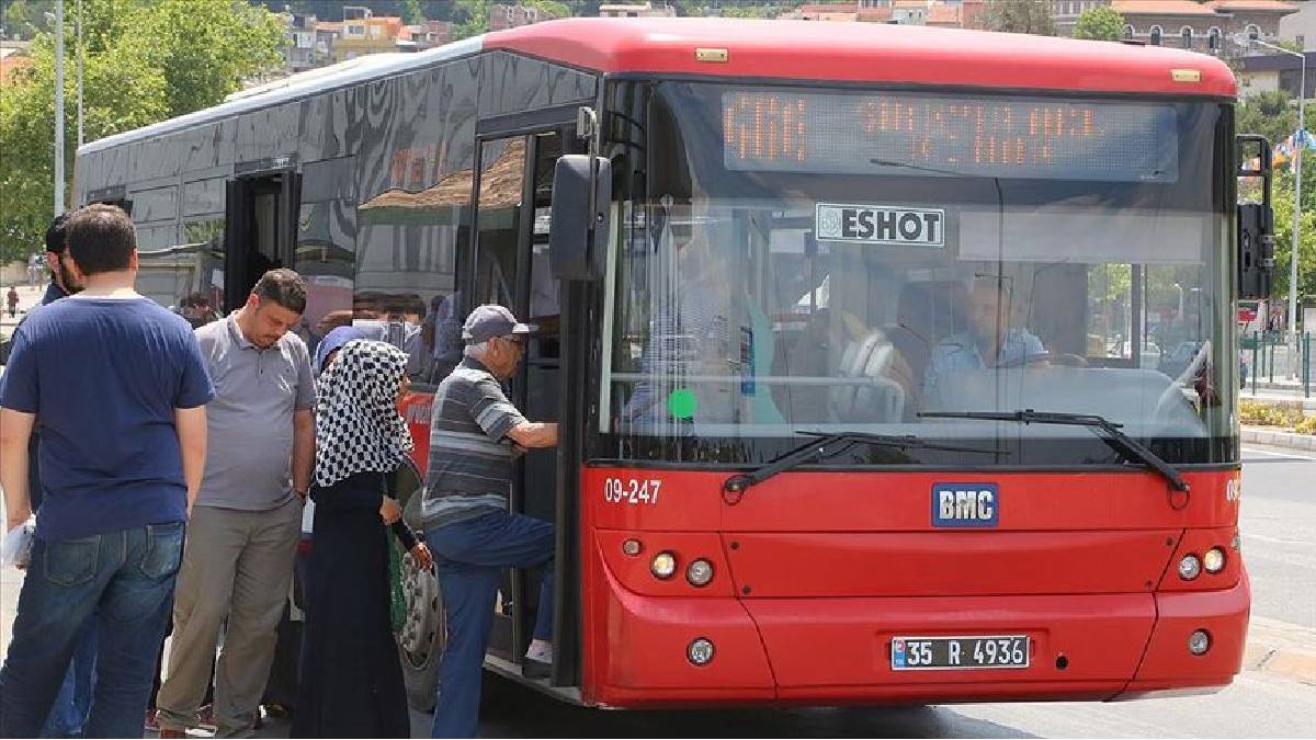 İzmir’e Eylül ayı zamla geldi! Toplu taşımada yeni tarife: Fiyatlar bugün değişti!