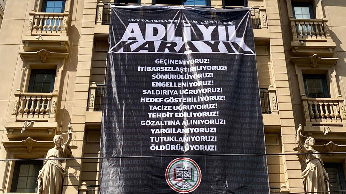 İstanbul Barosu: Savunmanın susturulduğu, adaletin olmadığı Adli Yıl Kara Yıl
