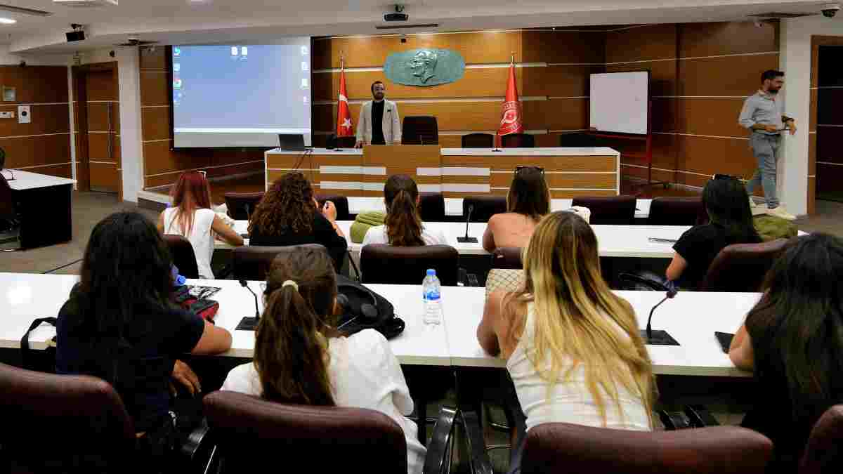 Peyzaj Mimarlığı öğrencileri uzmanlarla buluştu