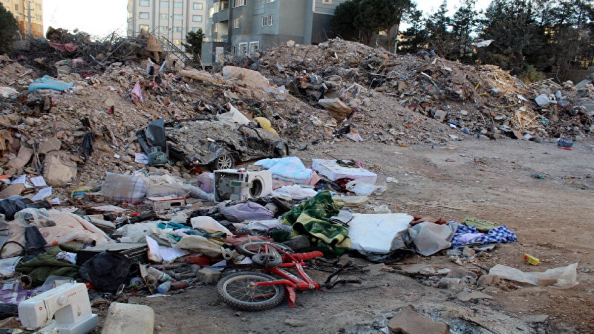 63 kişiye mezar oldu: Proton Apartmanı davasında tek tutuklu sanık tahliye edildi