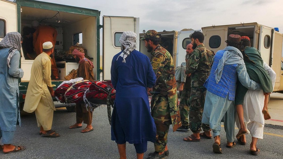 Afganistan’da 6 büyüklüğünde deprem: Ölü sayısı 900’e yükseldi