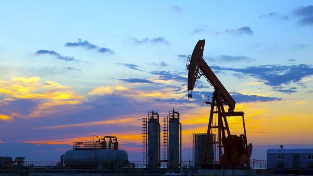 Suriye'den 14 yıl sonra bir ilk: Petrol ihracatı yeniden başladı