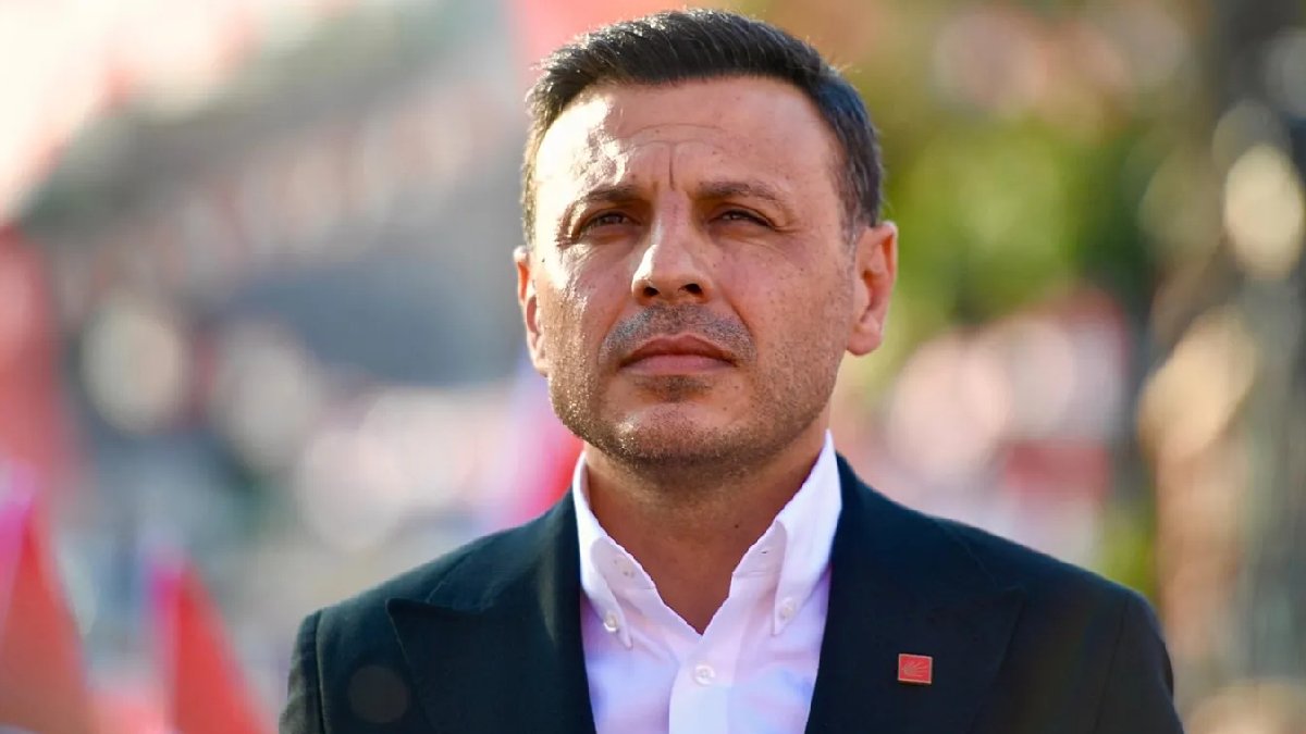 CHP İstanbul İl Başkanı Çelik: İmamoğlu 'Cumhurbaşkanı adayıyım' deyince 3 farklı düğmeye bastılar