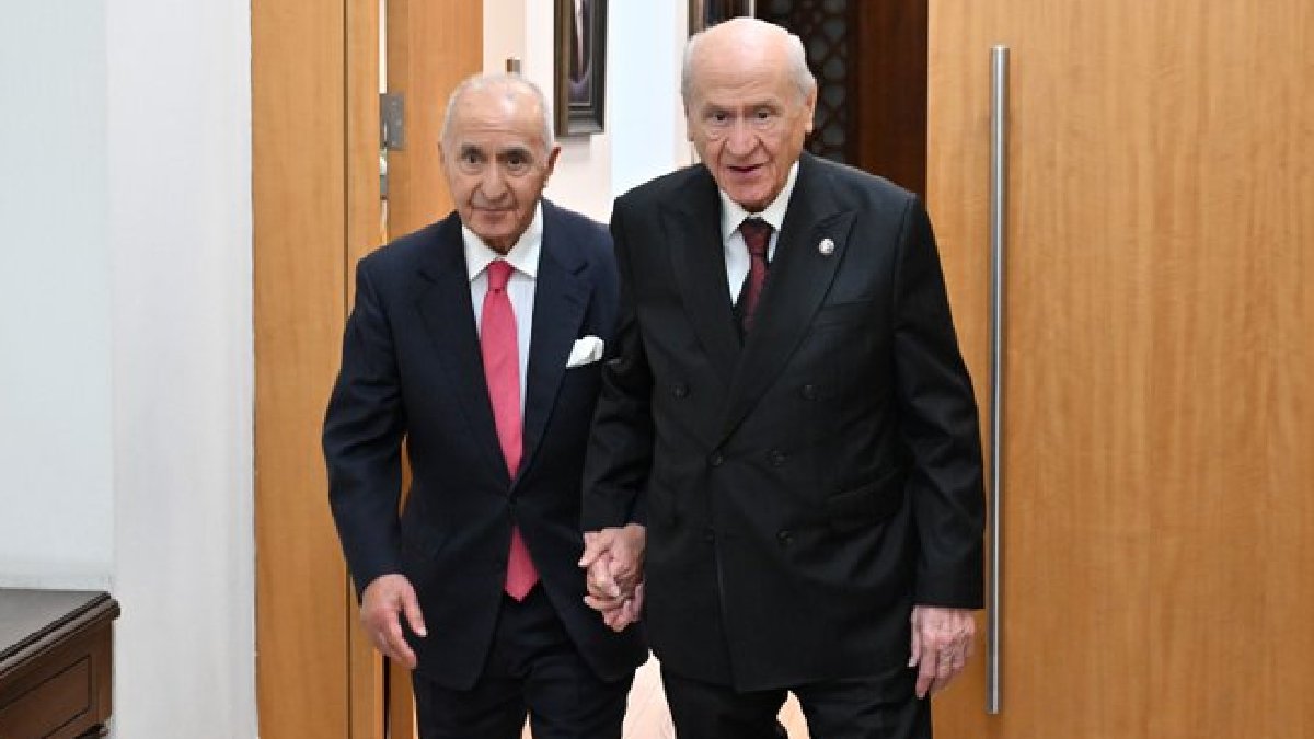 Hikmet Çetin'den Bahçeli'ye sürpriz ziyaret