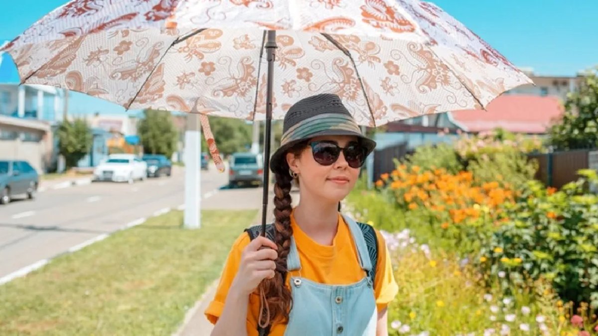 Güneşe çıkmak için en doğru saat aralığı hangisidir? Güneşin zararlarından korunun: Bu saatlere dikkat