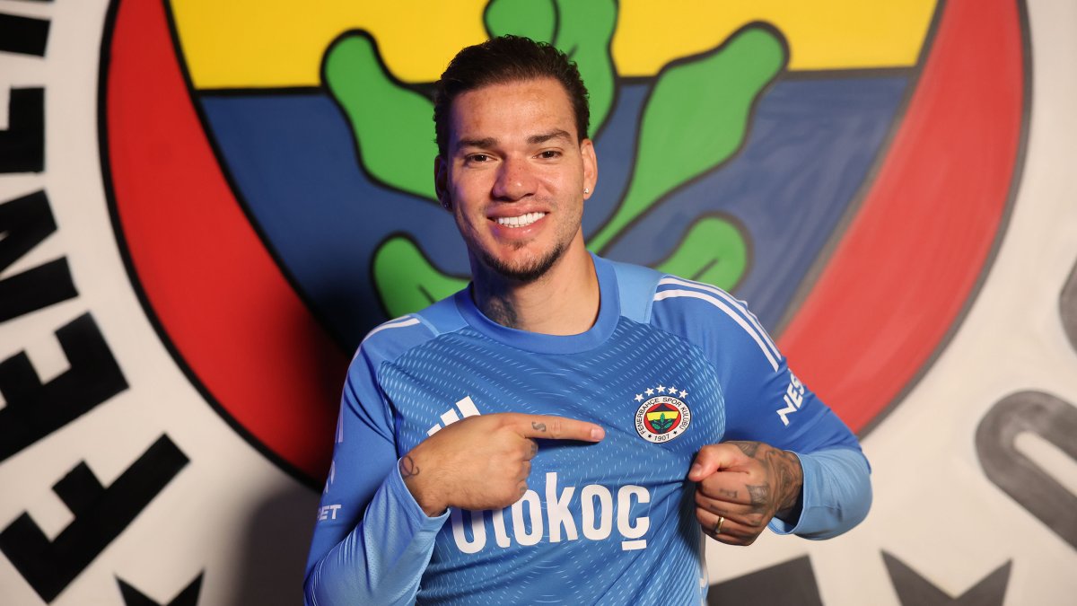 Fenerbahçe'nin yeni transferi Ederson'dan ilk açıklama: Amacım şampiyonluklar kazanıp, takımıma katkı sağlamak olacak