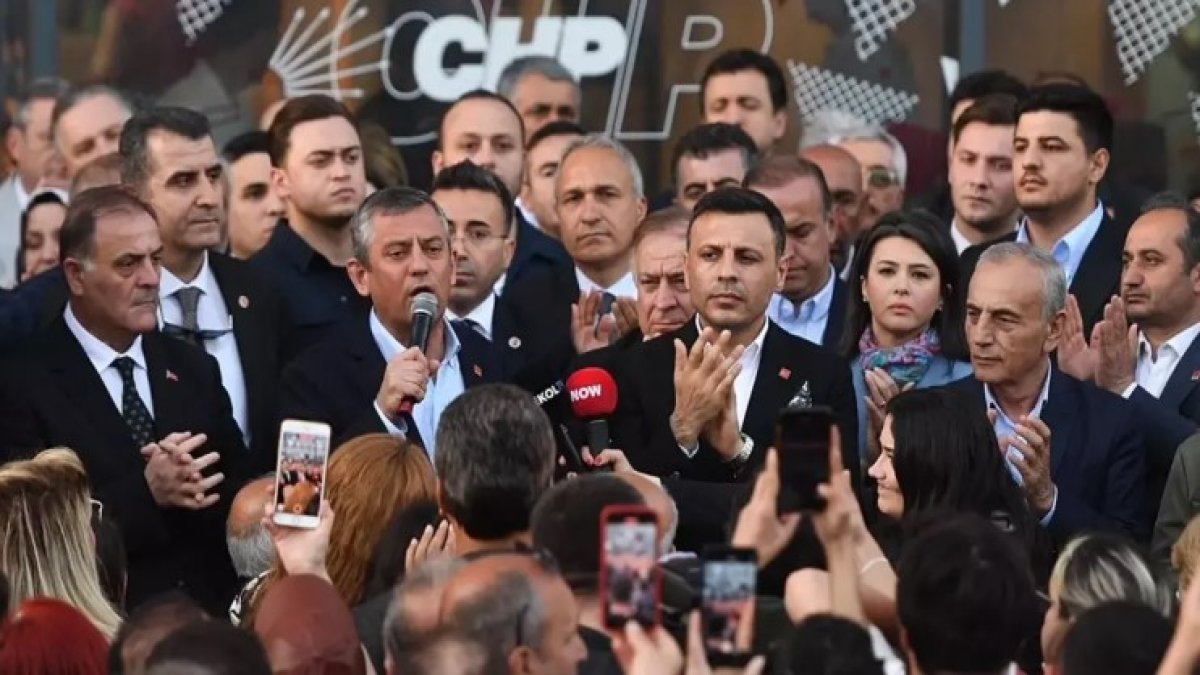 Mahkeme İstanbul il başkanını görevden aldı: CHP'ye kayyum