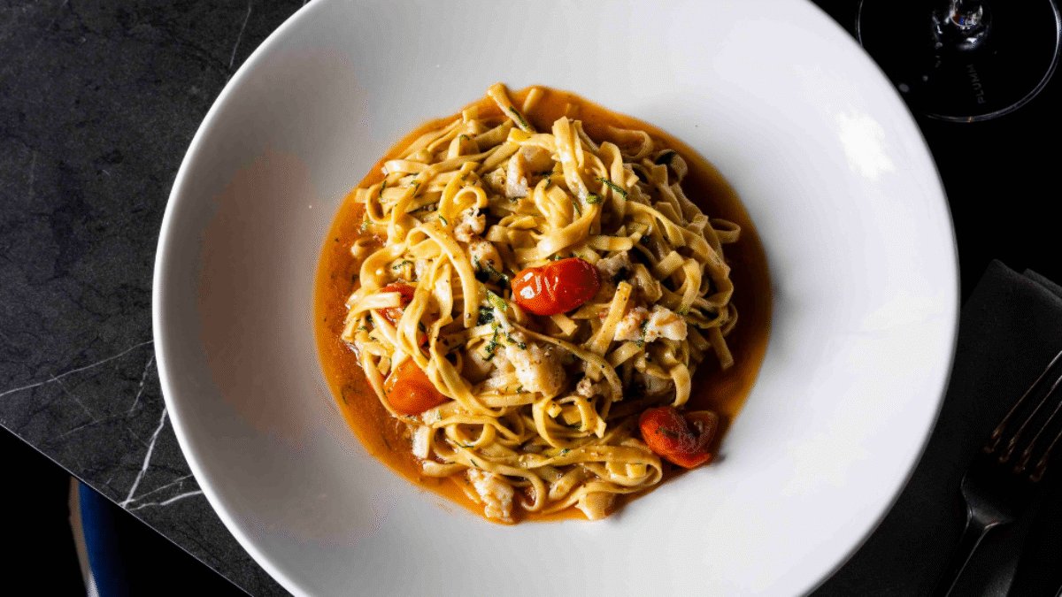 Makarnayı süzdükten sonra suyunu lavaboya dökenler dikkat! Şeflerin o altın değerindeki sırrı