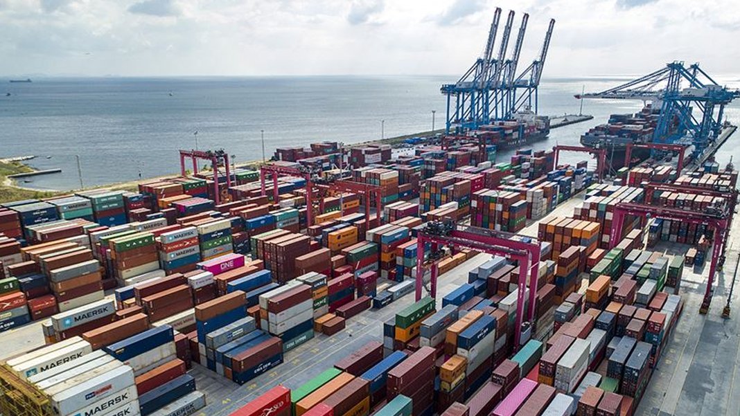 Dış ticaret açığında yüzde 16,7'lik sert düşüş