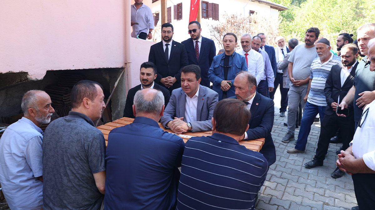 Saadet Partisi 81 ilde sahaya iniyor...  Arıkan: Doğrudan iletişim kurarak vatandaşın dertlerini dinleyeceğiz