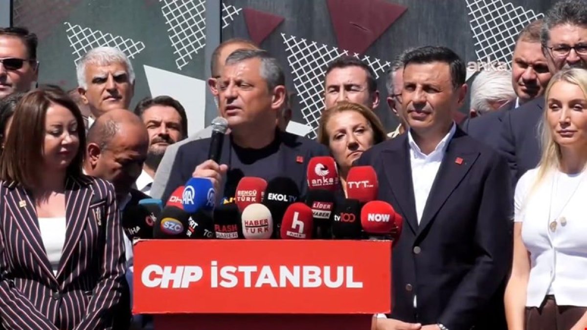 CHP İstanbul il yönetimine kayyum atandı…  Hukuk kördüğüm