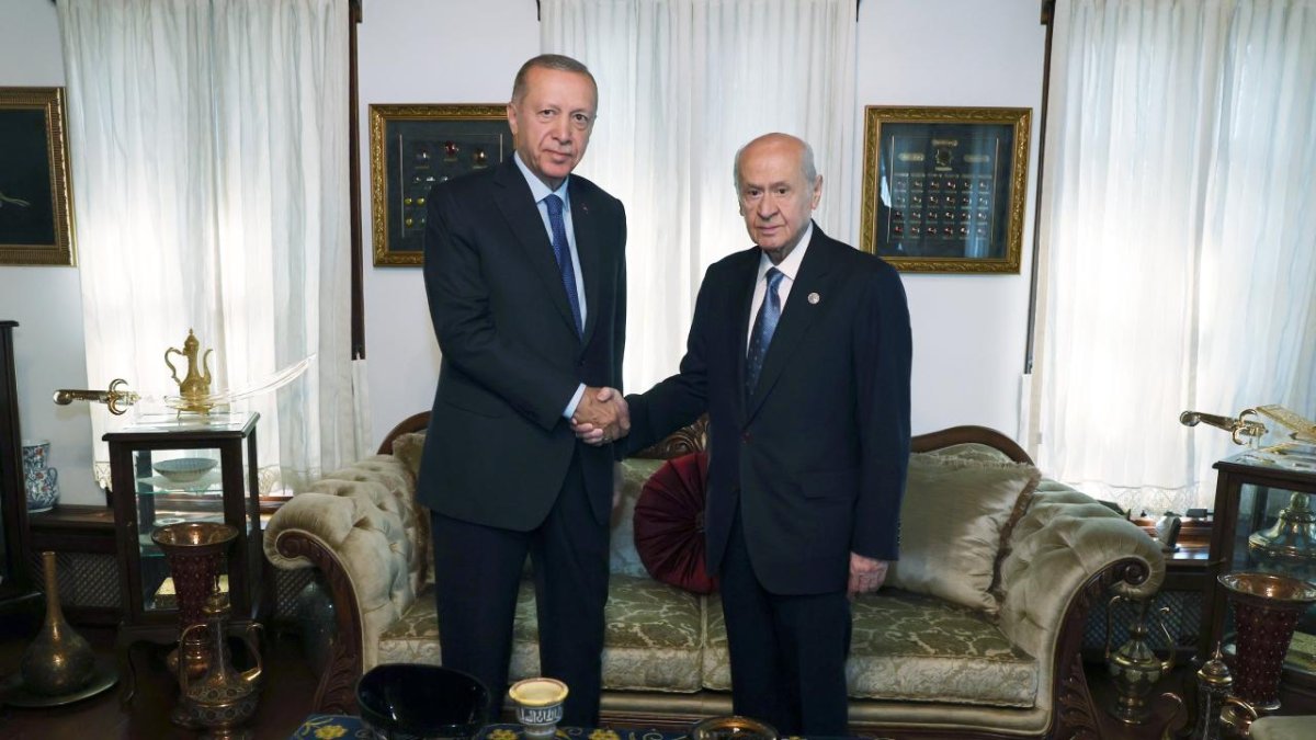 Erdoğan, Bahçeli ile görüşecek
