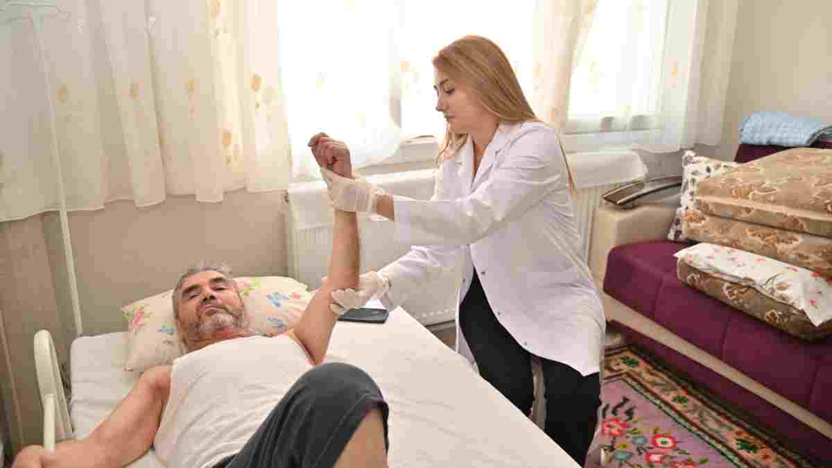 Sosyal belediyelik dijitale taşındı: Büyükşehir'in başlattığı bu uygulama ile başvurular artık çok daha kolay olacak