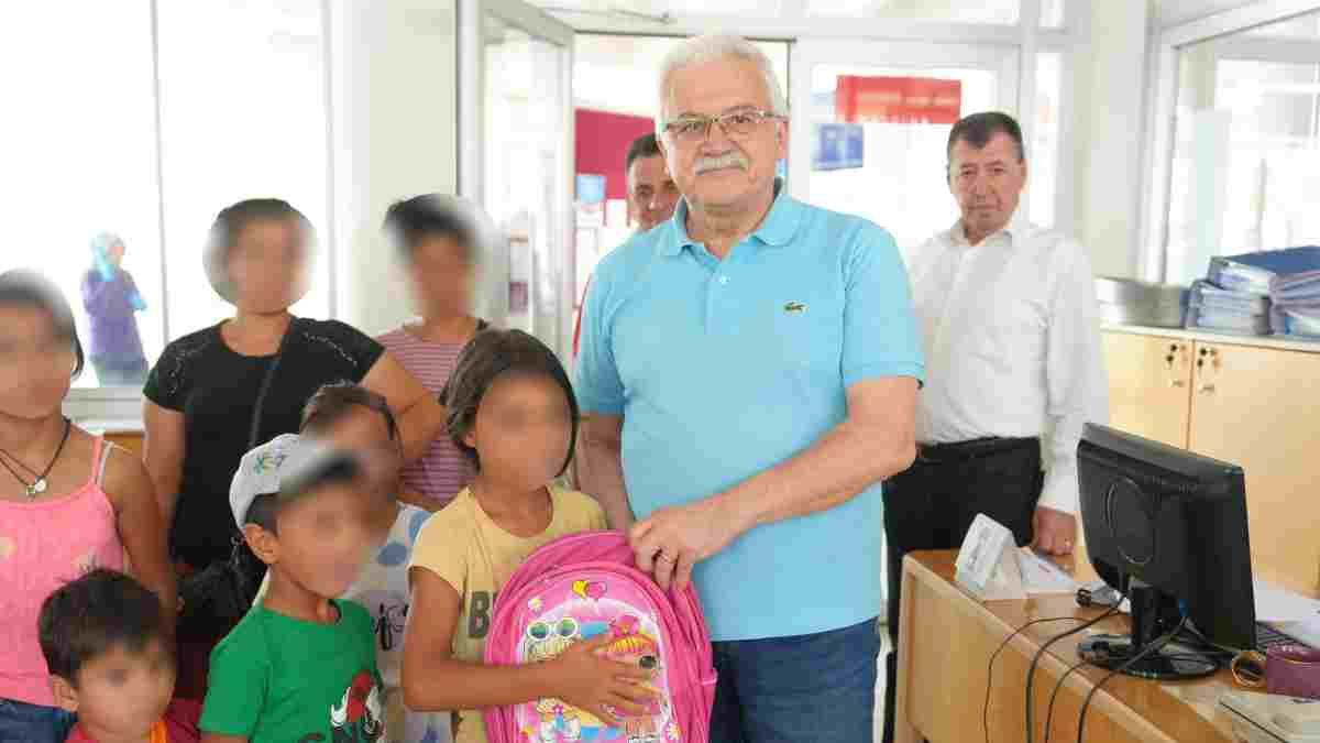 Burhaniye Belediyesinden eğitim desteği