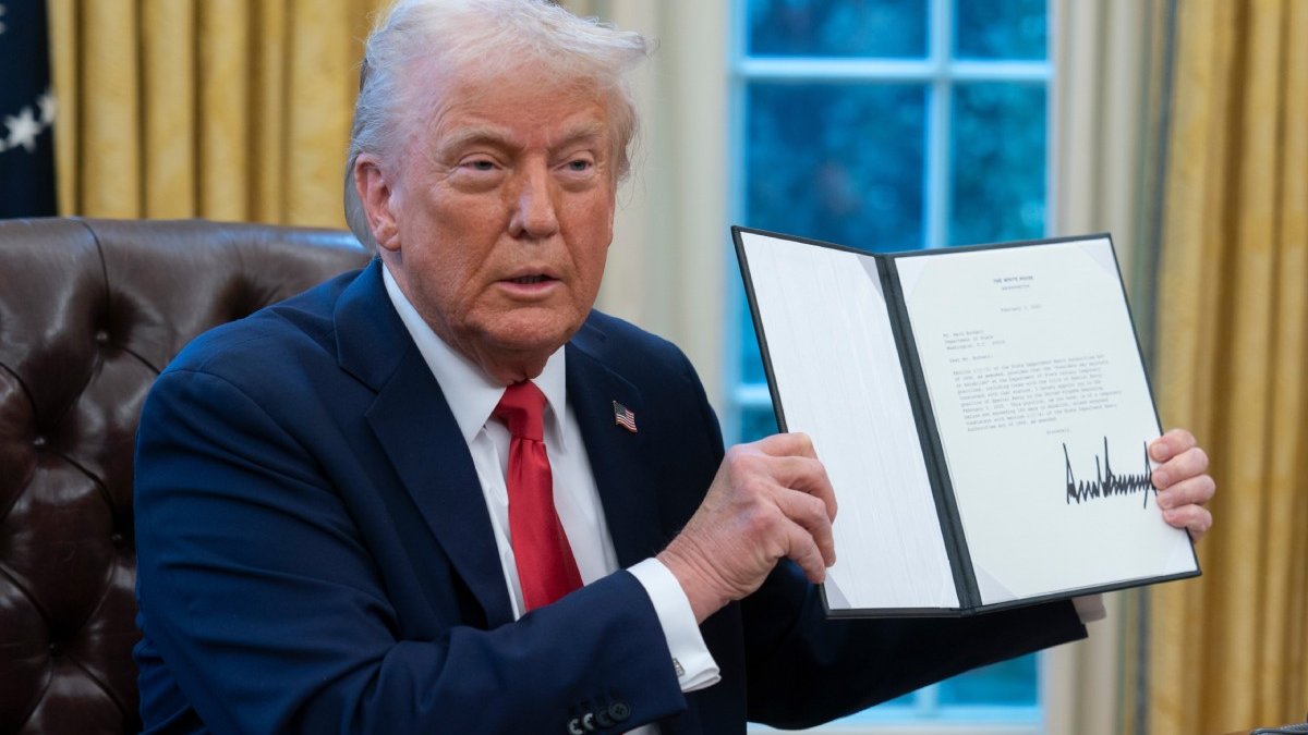 Trump, Pentagon'un adını değiştiriyor: 'Savaş Bakanlığı'