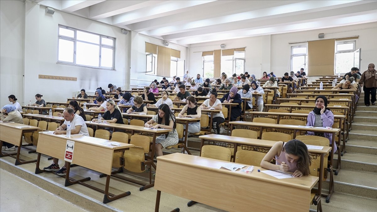 KPSS maratonu başlıyor: Pazar günü 400 binden fazla aday sınavda