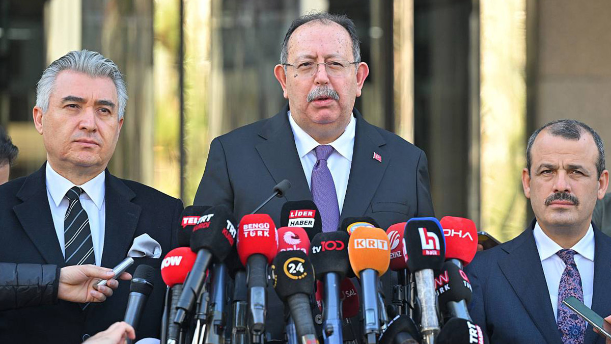 Hukukçular YSK'nın CHP kararını değerlendirdi: Bir kabul bir red ne anlama geliyor?