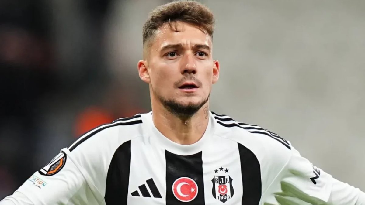 Trabzonspor'un yeni transferi Muçi, Trabzon'a geldi: Arnavut futbolcudan ilk açıklama