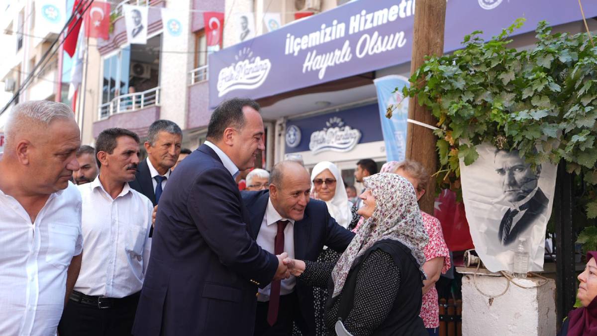 Halk Ekmek ve Halk Mandıra Ahmetli’nin hizmetinde