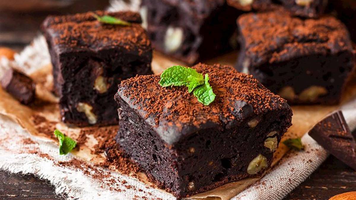 Ev yapımı brownienin sırrı ortaya çıktı: Gurmelerden tam not alan brownie tarifi